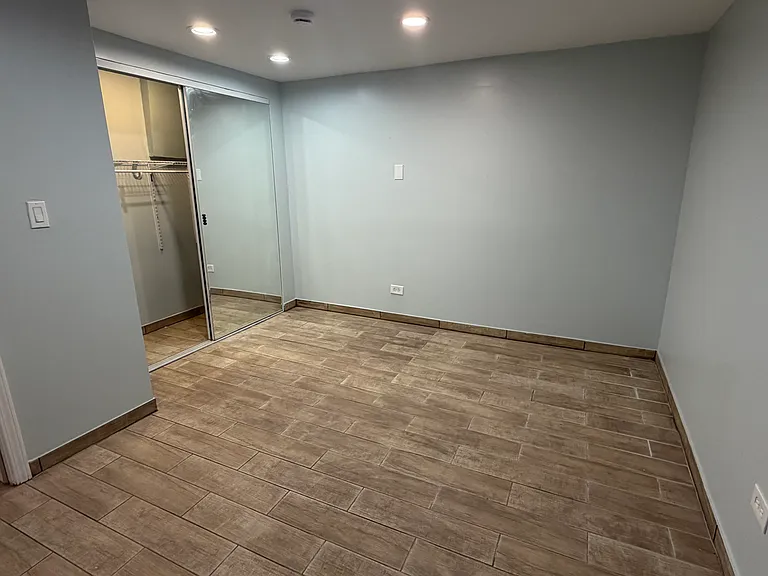 1353 S Ashland Ave #B — Photo 2