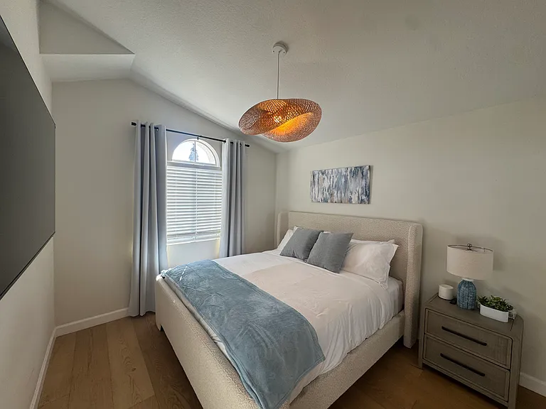 22411 Holly Ct — Photo 11