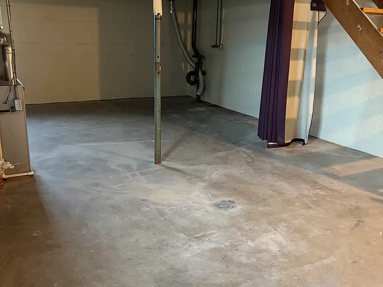 32 Dicks Dr #15 — Photo 13