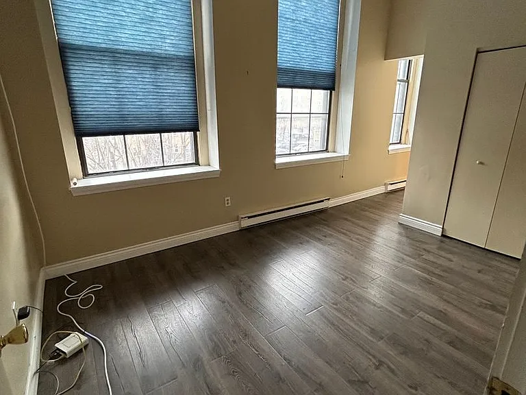230 Gorham St #10 — Photo 7