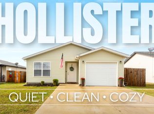 182 Oakwood Estates Ct, Hollister, MO 65672