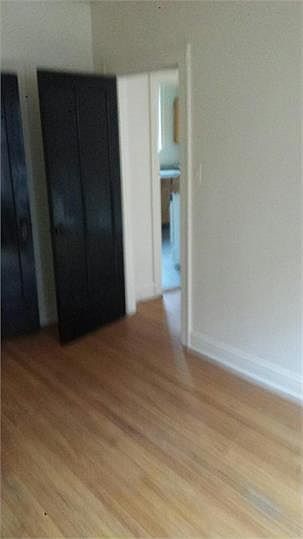 1st image of 7822-28 S Laflin St