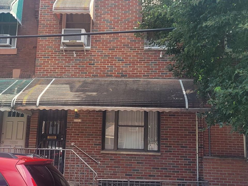1st image of 2329 S 11th St #276