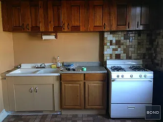 Rented by Bond New York