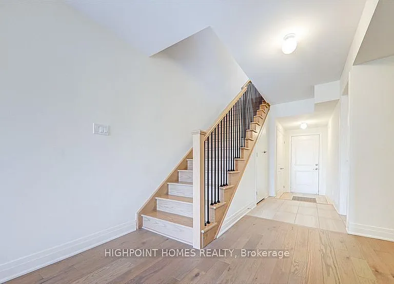 641 Port Darlington Rd #20 — Photo 9