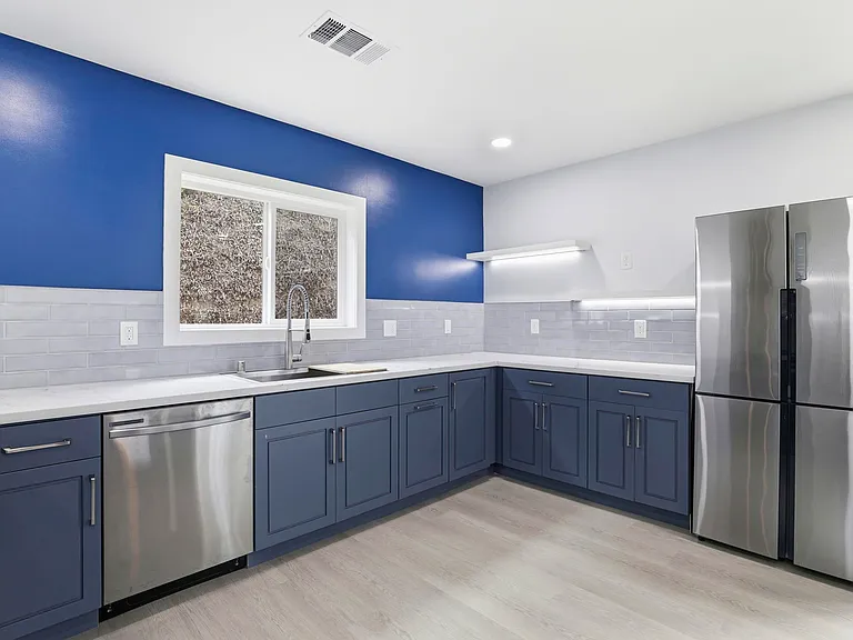 1802 Ponca Ct — Photo 12