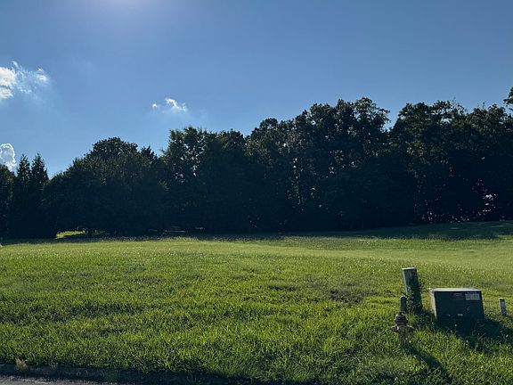 4th image of Lots 31&32 Back Nine Dr