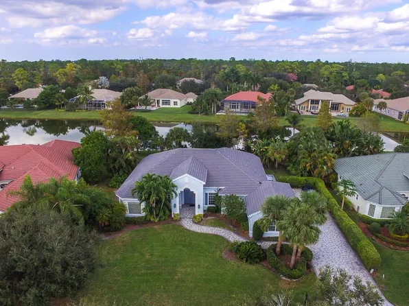 17081 Gulf Pine Cir, Wellington, FL 33414