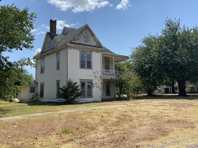 317 W Walnut St, Whitewright, TX, 75491