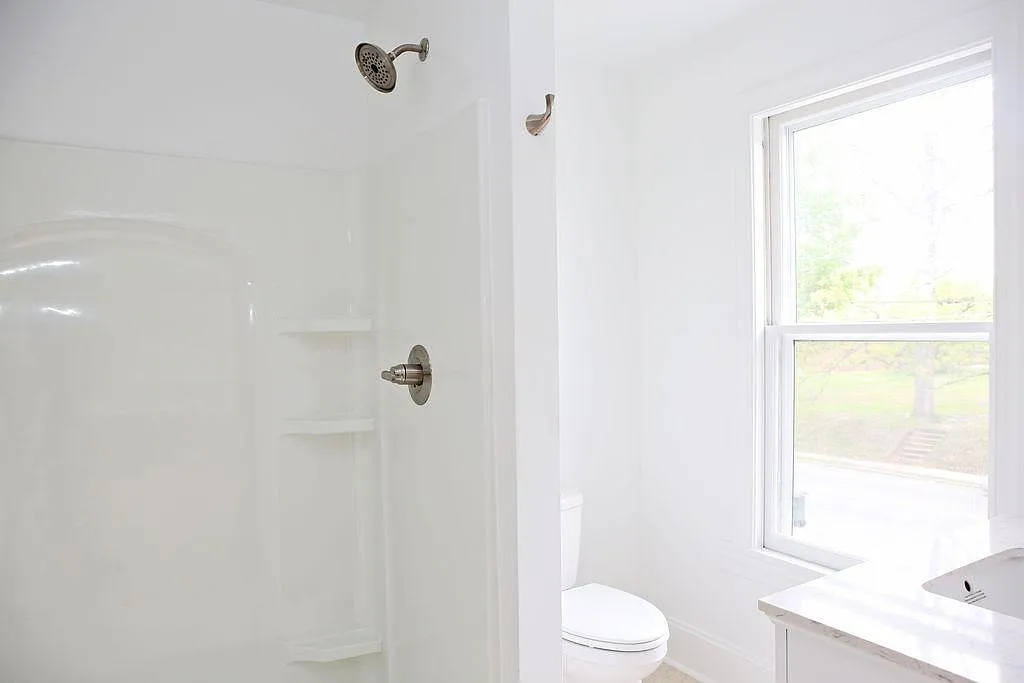 2 bed, 1200 sqft, $1,495 — Photo 2