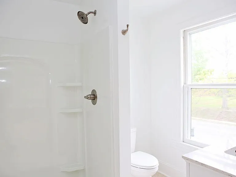 126 Tate St #C — Photo 2