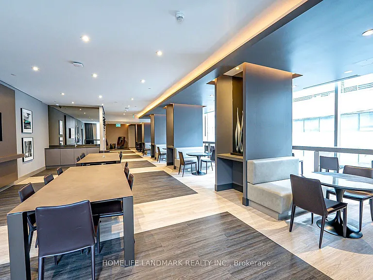 8 Cumberland St #1608 — Photo 21