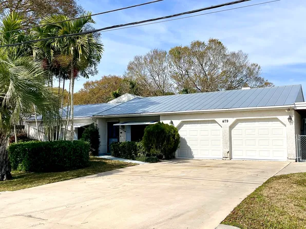 479 SE Verada Avenue, Port St Lucie, FL 34983