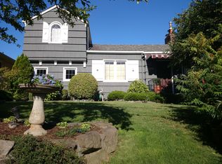 3725 40th Ave SW, Seattle, WA 98116