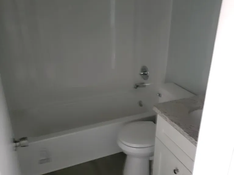 869 W Ocean View Ave #8 — Photo 7