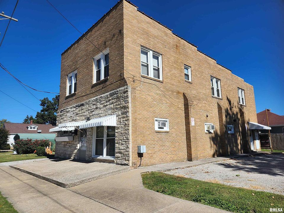 1st image of 420 S Douglas St