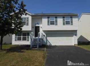 7698 Brunfield Dr, Blacklick, OH 43004