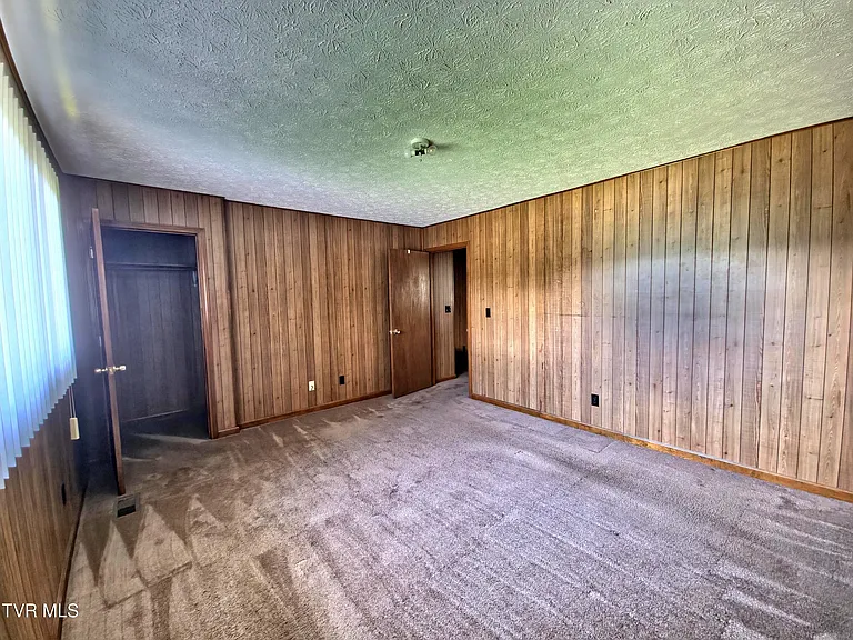 549 N Holston River Dr #A — Photo 17
