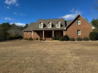 1215 Dearing Dr, Tifton, GA 31793