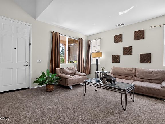 3rd image of 43235 Jennifer Ln