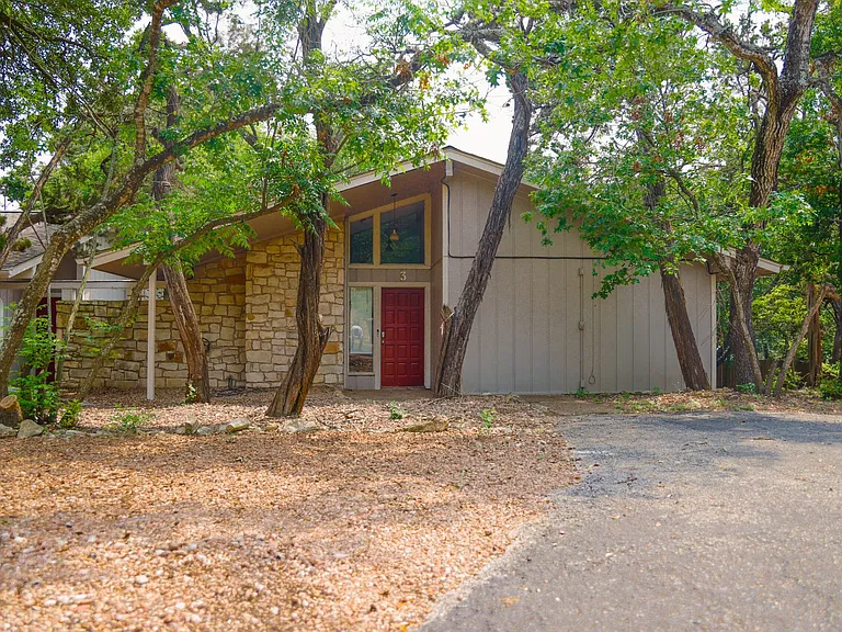 Redbud Bungalows — Photo 14