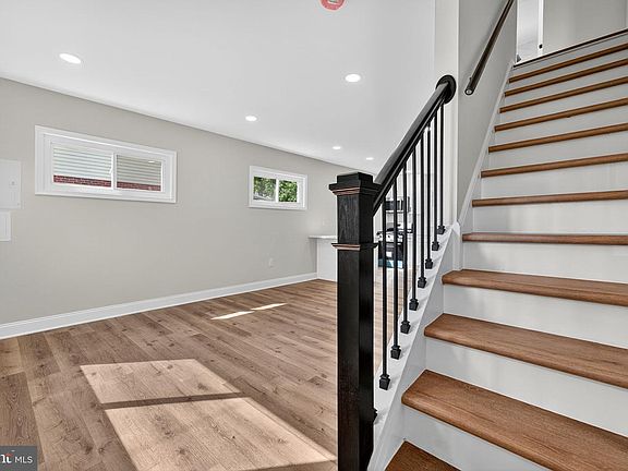 4th image of 2248 Roanoke Dr
