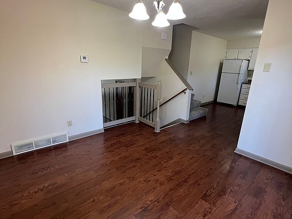 4th image of 51 Saint Marys St APT E