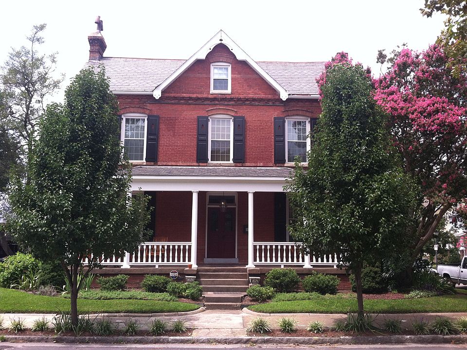 3817 Colubms Ave., Norfolk