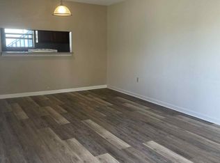 1734 S Brightside View Dr APT A, Baton Rouge, LA 70820