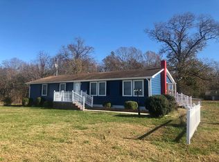 315 Murphys Pl, Warsaw, VA 22572