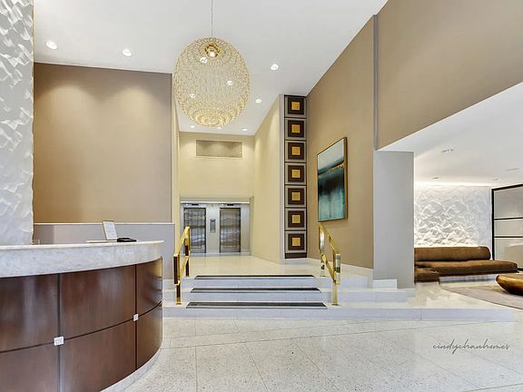 3rd image of 6636 Yellowstone Blvd APT 3A