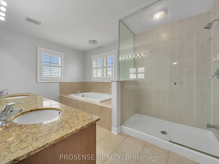 2 Timbercove Rd — Photo 10
