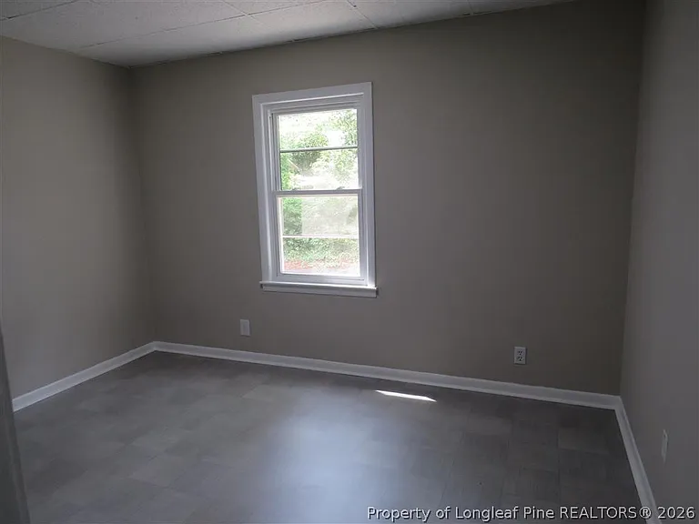 1608-1 Fayette Ave — Photo 8