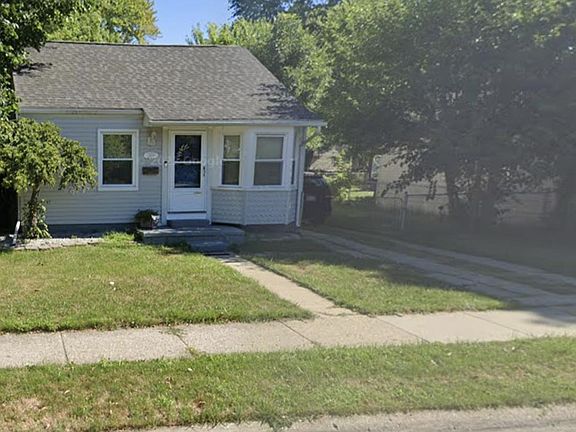 3rd image of 21619 Avalon St