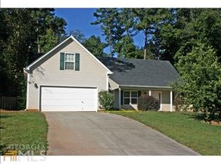 1276 Walnut Dr, Winder, GA 30680