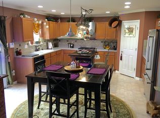 1004 Breeze Ln, Clayton, NC 27520
