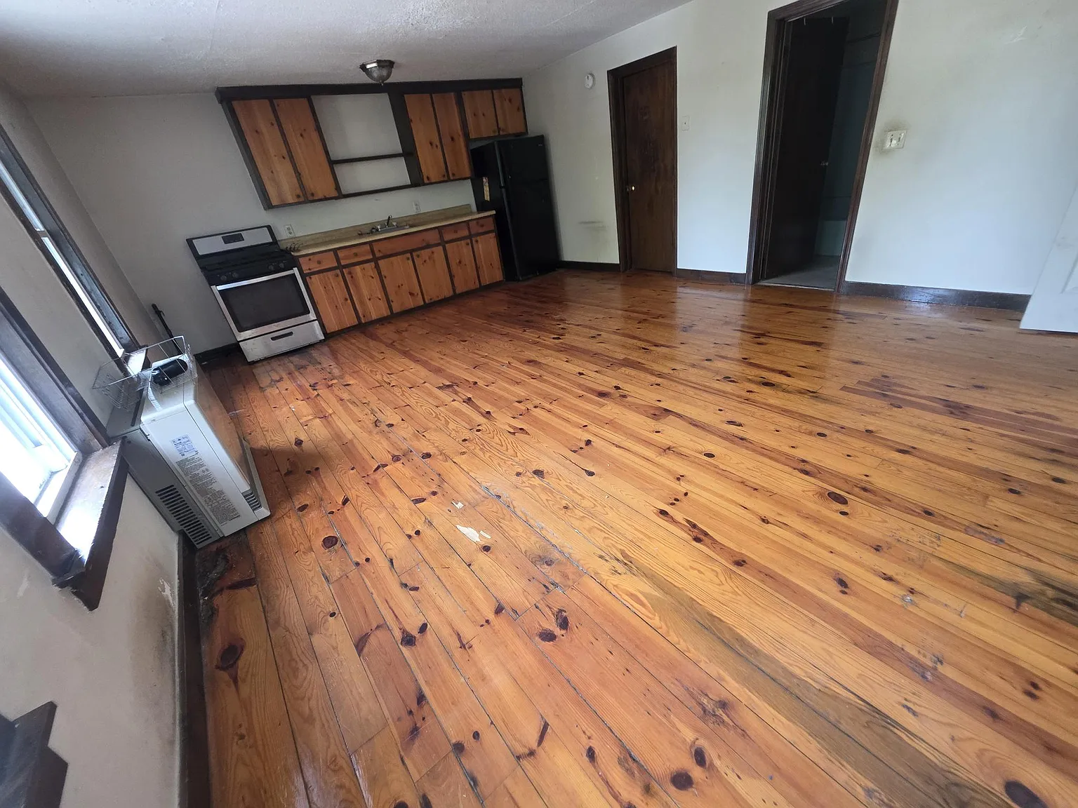 Studio, $1,675 — Photo 1