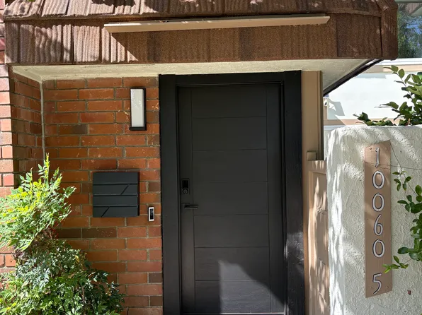 (undisclosed Address), Chatsworth, CA 91311