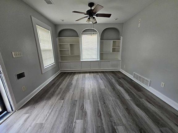 3rd image of 3341 Cicalla Ave