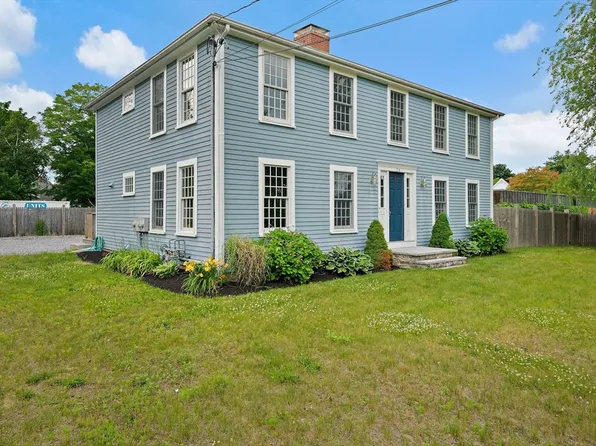 24 Summer St #A, Kingston, MA 02364