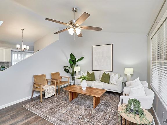 4th image of 3900 Summer Forest Dr