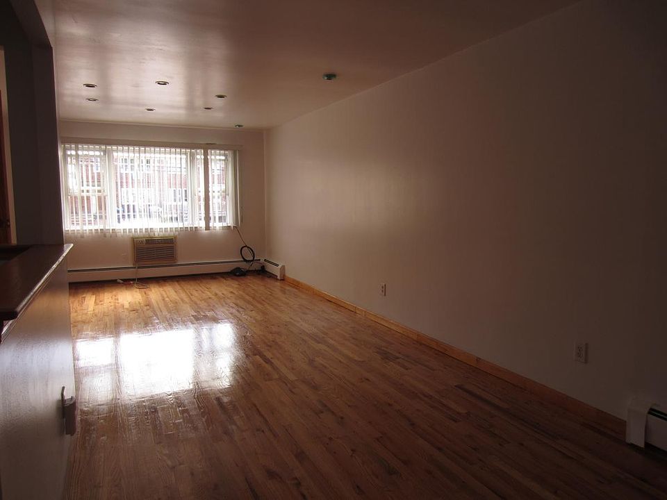 1st image of 14459 26th Ave