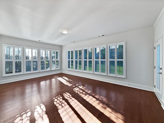 5th image of 107 Paixham Pl