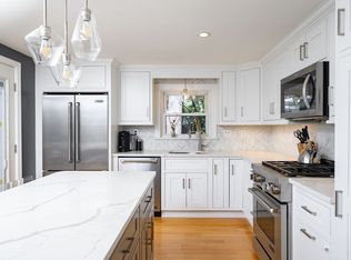 138 Beacon St, Hyde Park, MA 02136