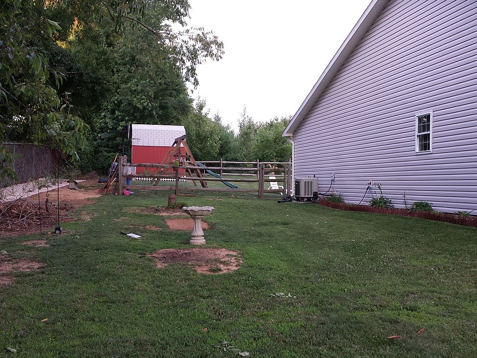 2nd image of 11019 Bragg Ct