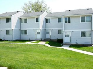 2068 S Cleveland Ave, Sioux Falls, SD 57103
