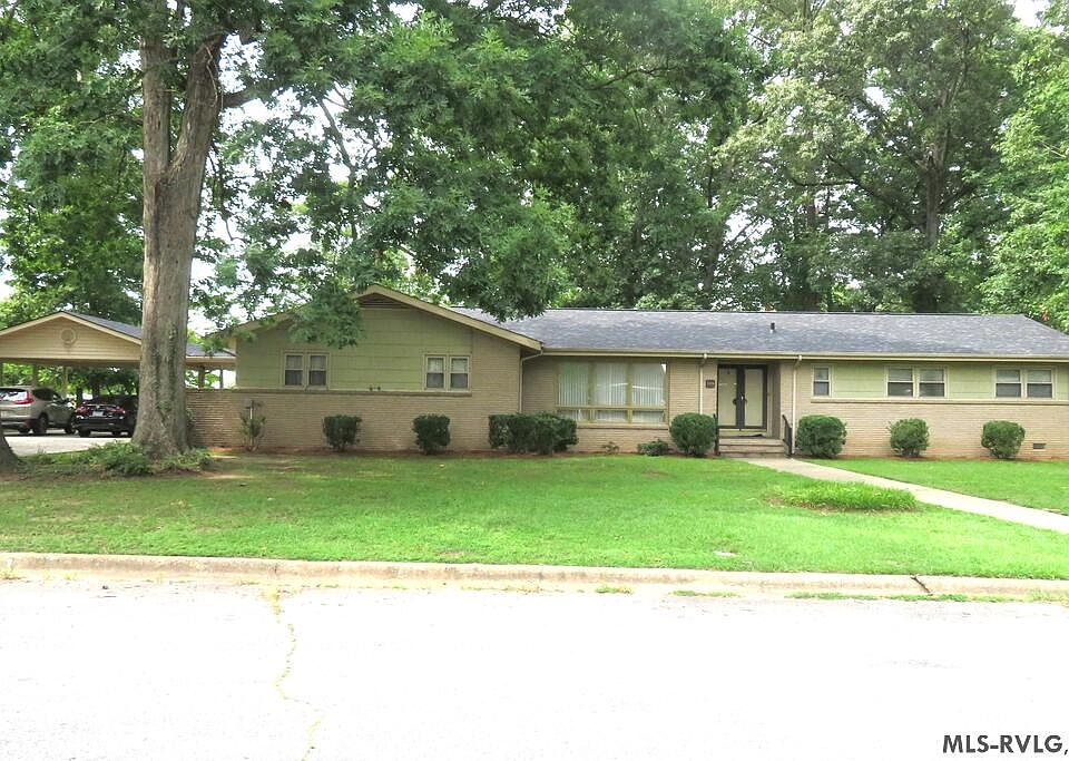 1st image of 105 Woodland Rd