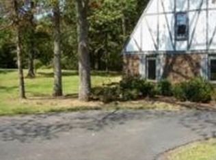 5872 Rolling Hills Dr, Olive Branch, MS 38654