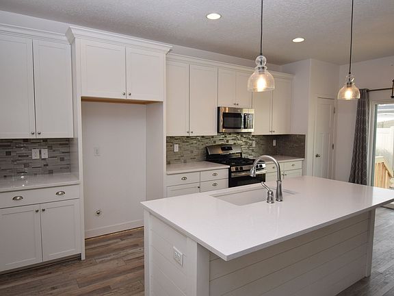 4th image of 12098 S Tower Arch Ln