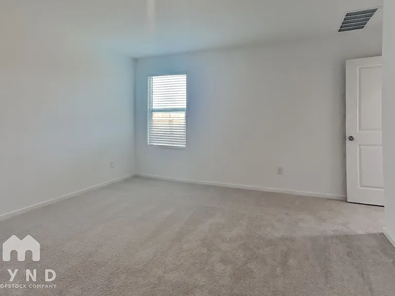 7127 Sapphire Rdg — Photo 11